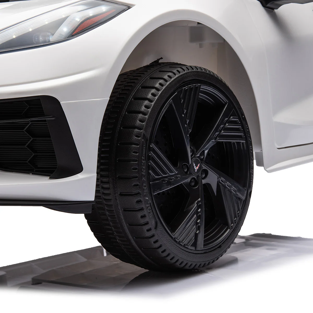 12V Chevrolet Corvette C8 Stingray Ride-On Car - Image 37
