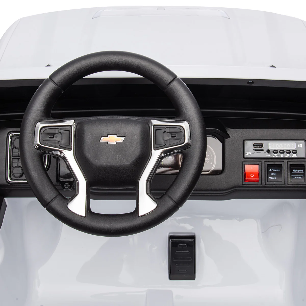 24V 4x4 Chevrolet Silverado Ride-On Truck - Image 8