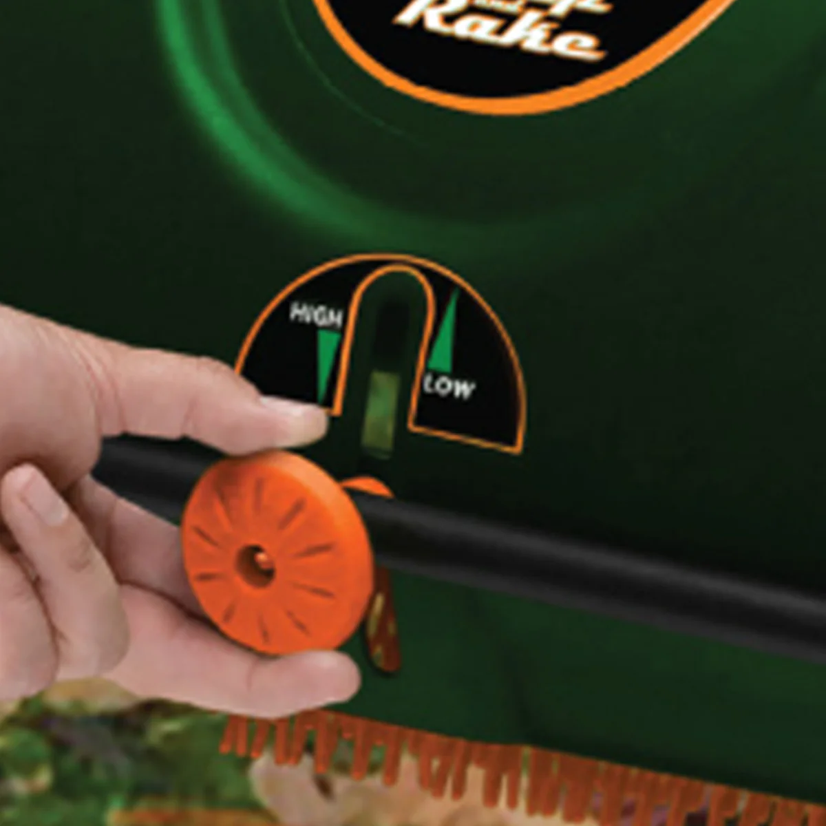 26'' Push Lawn Sweeper - Image 12