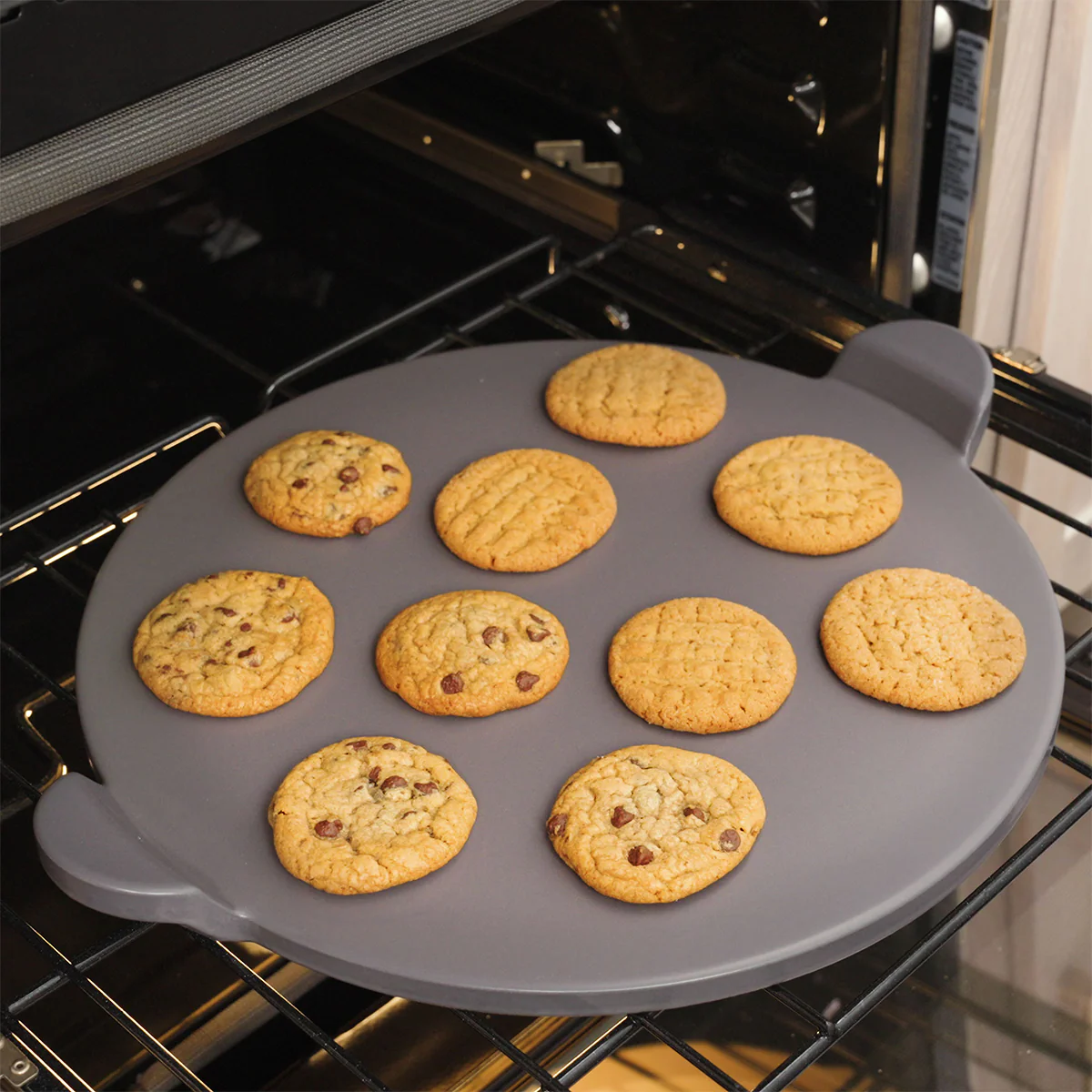 3-Piece Glazed Pizza Stone Set - Image 19
