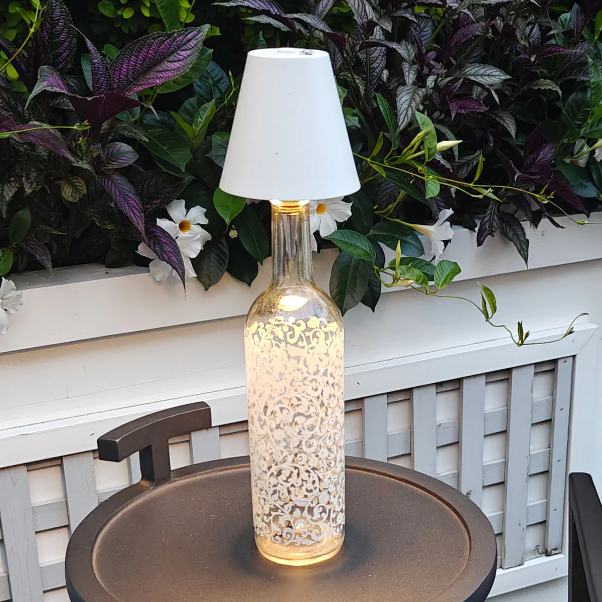 4-in-1 Indoor/Outdoor Bug Deterrent Lamp - Image 22