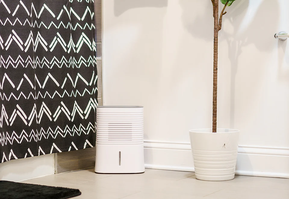 4 Pint Dehumidifier - Image 5
