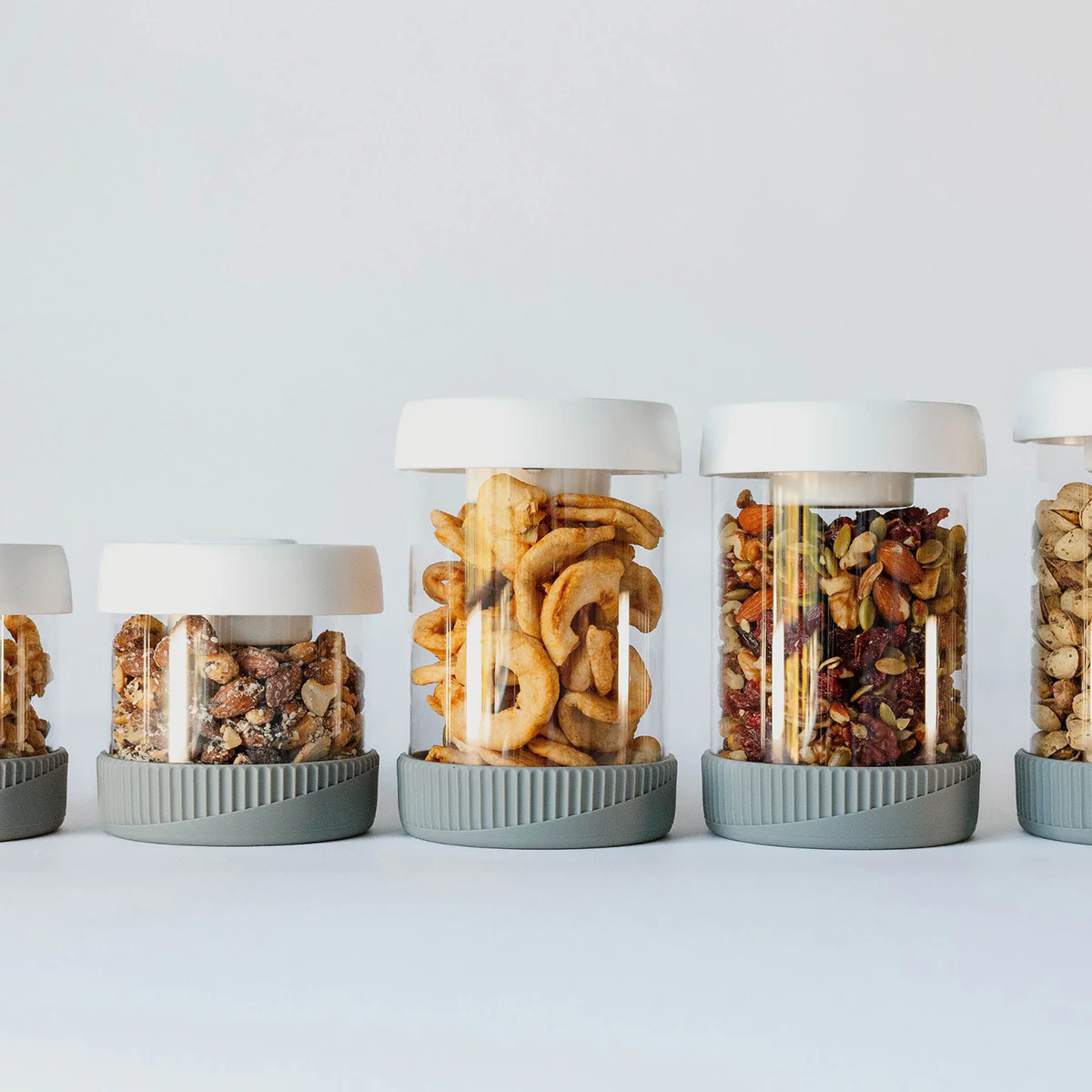 5-Piece Glass Vacuum Storage Containers - Image 5