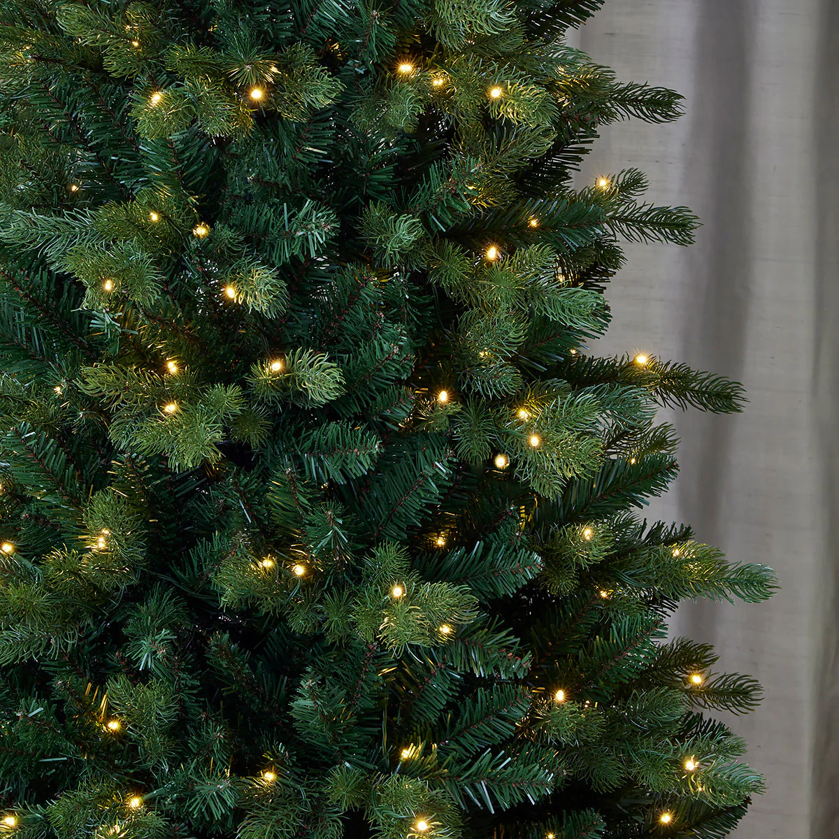 6' Palmetto Pine Christmas Tree - Image 3