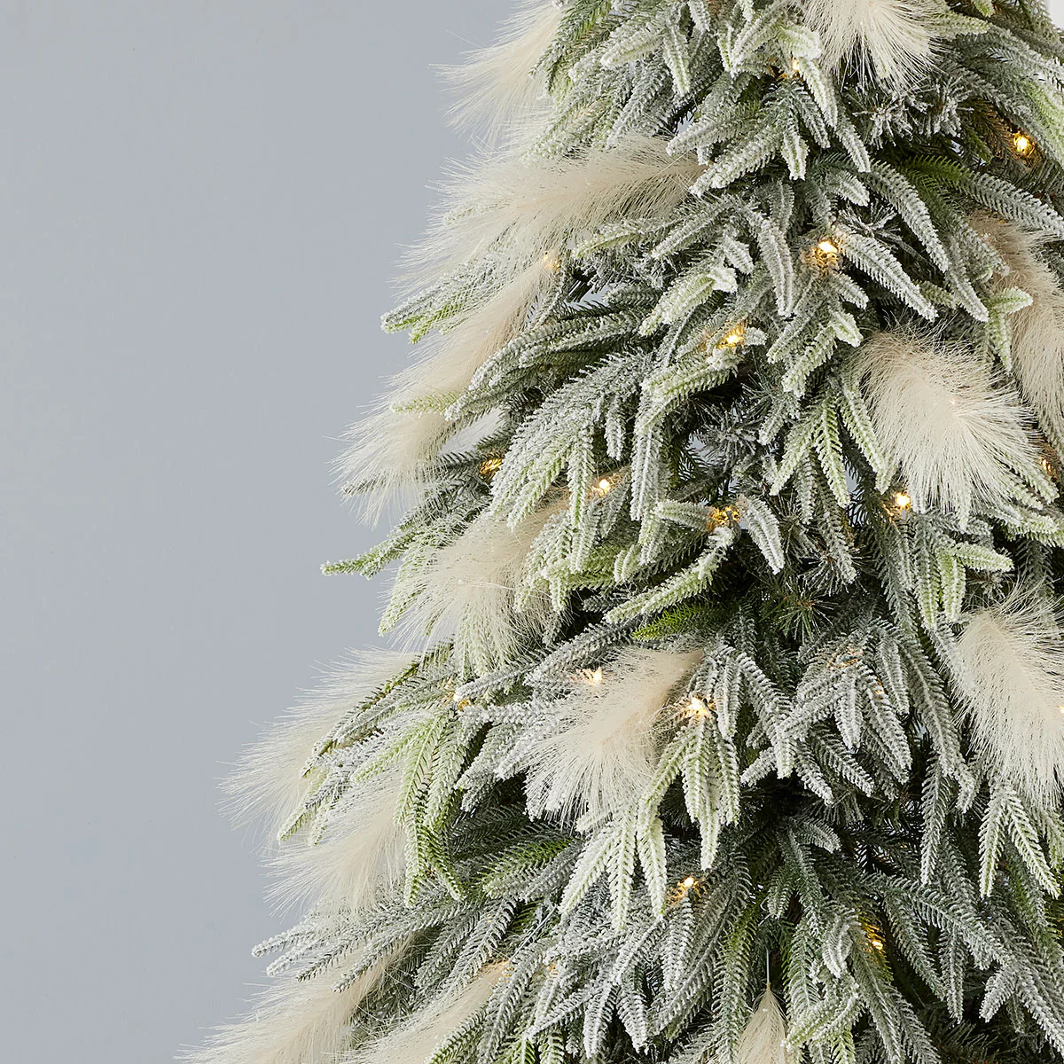 7.5' Pine and Pampas Christmas Tree - Image 4