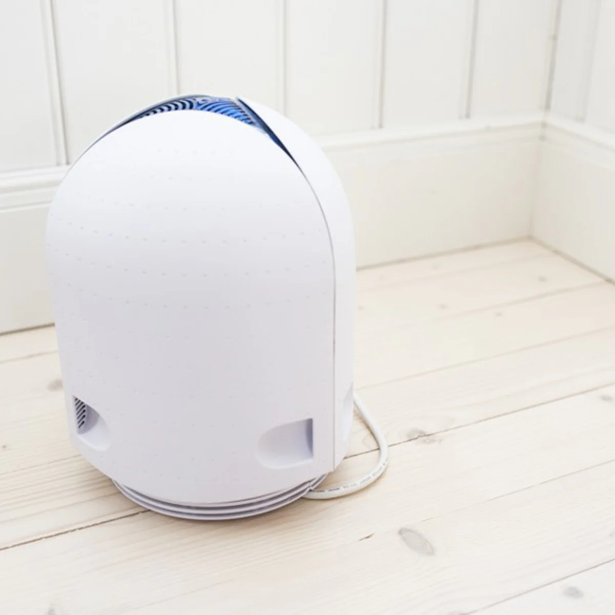 Airfree P1000 Filterless Silent Air Purifier (450 Sq. Ft.) - Image 7