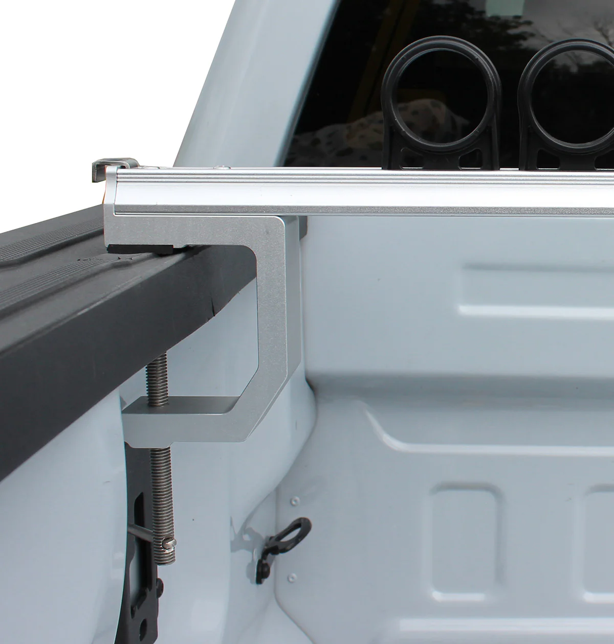 Aluminum Clamp-On Fly Fishing Rod Holder for Truck with 5 Rod Storage - Image 4