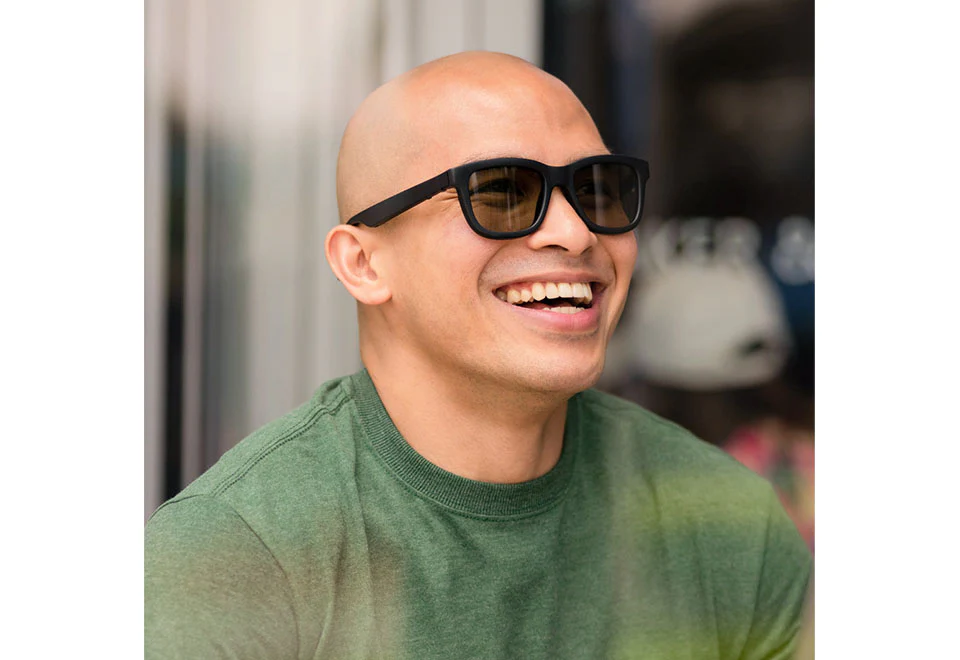 App-Enabled Tint Changing Smart Sunglasses with Audio - Image 6