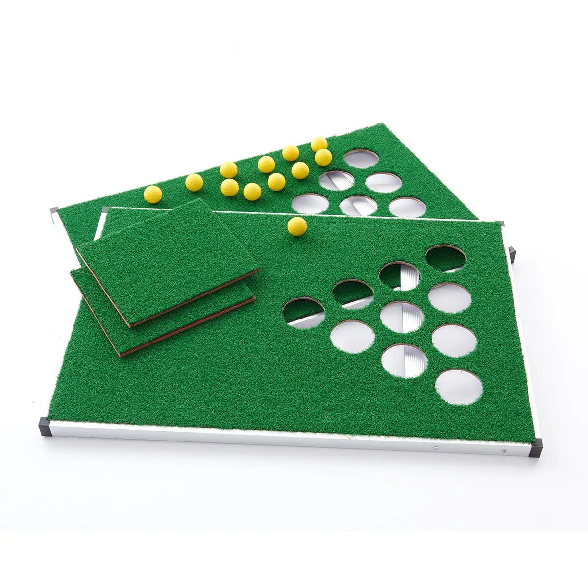 Backyard Pong Golf by Sharper Image - Image 4