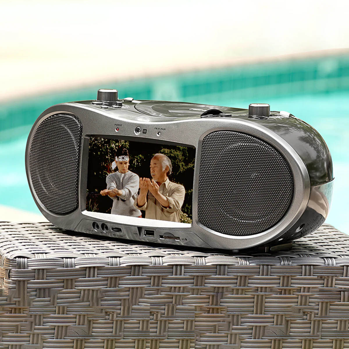 CD and DVD Boombox Radio with Bluetooth - Image 4