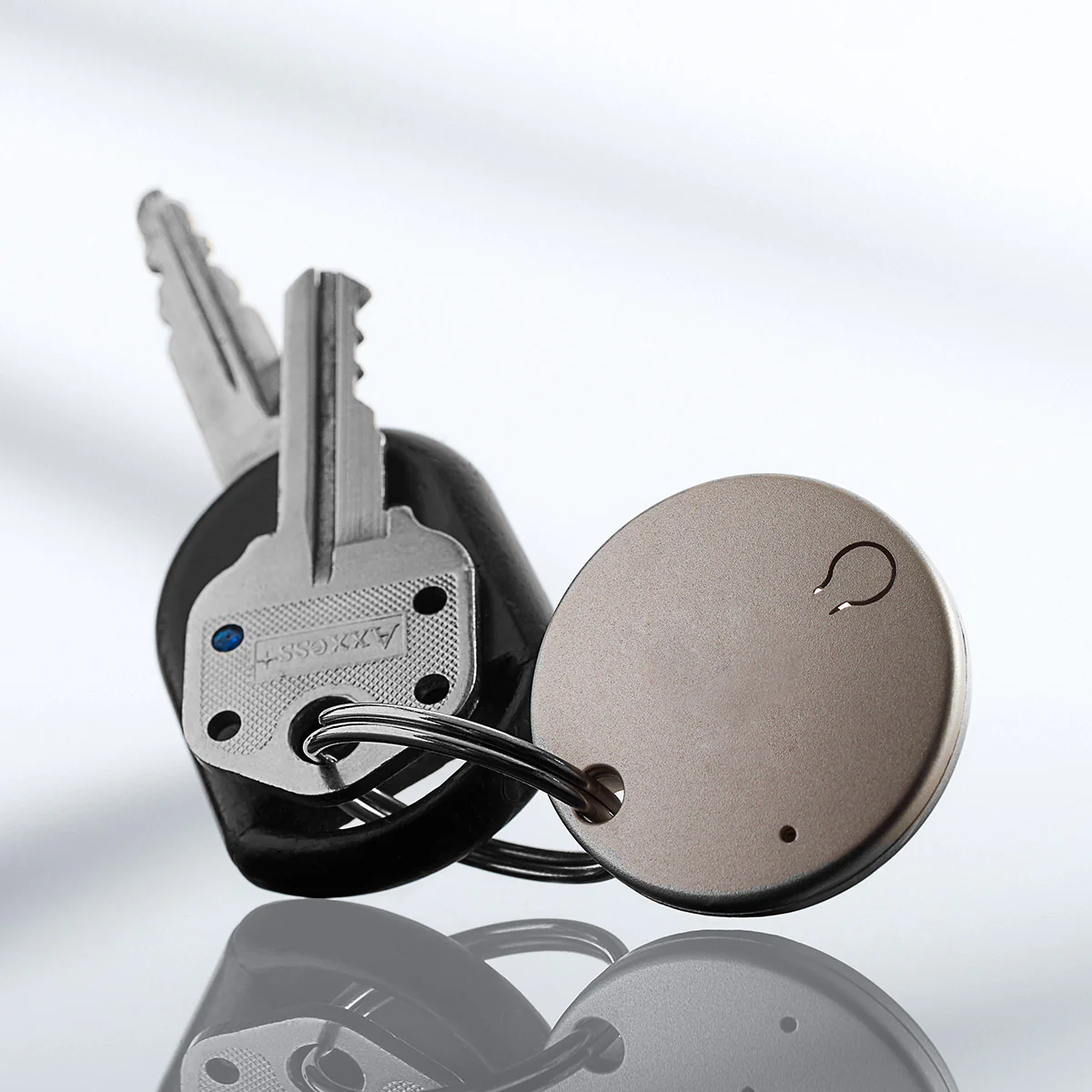 Bluetooth Lost Item Locator by Sharper Image (Set of 3) - Image 3
