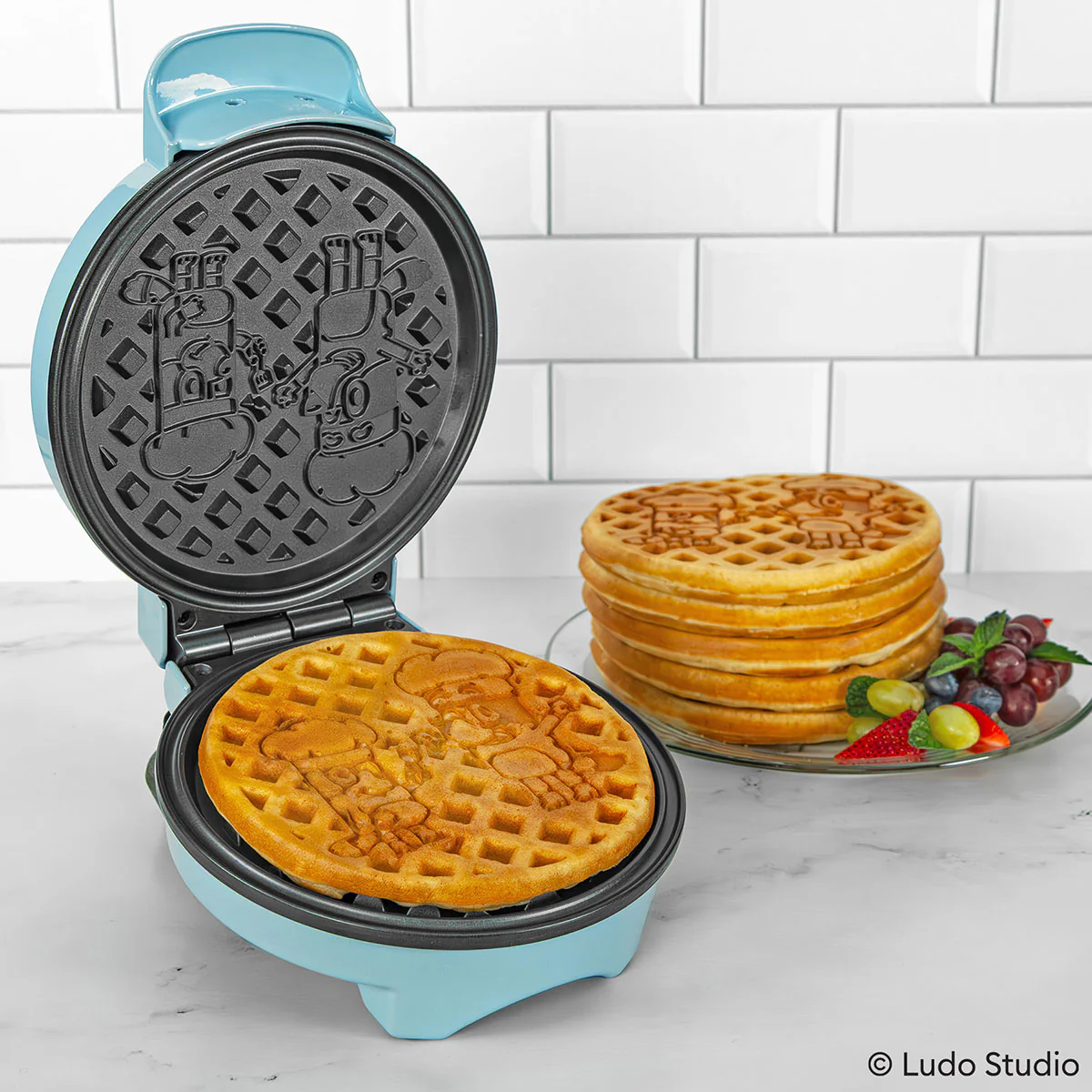 Bluey Waffle Maker - Image 3
