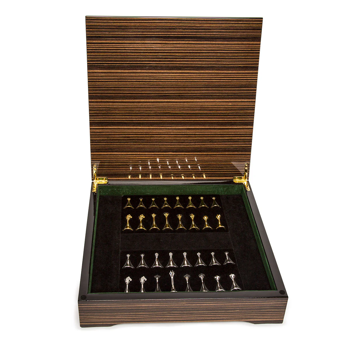 Brouk & Co Classic Chessboard - Image 6