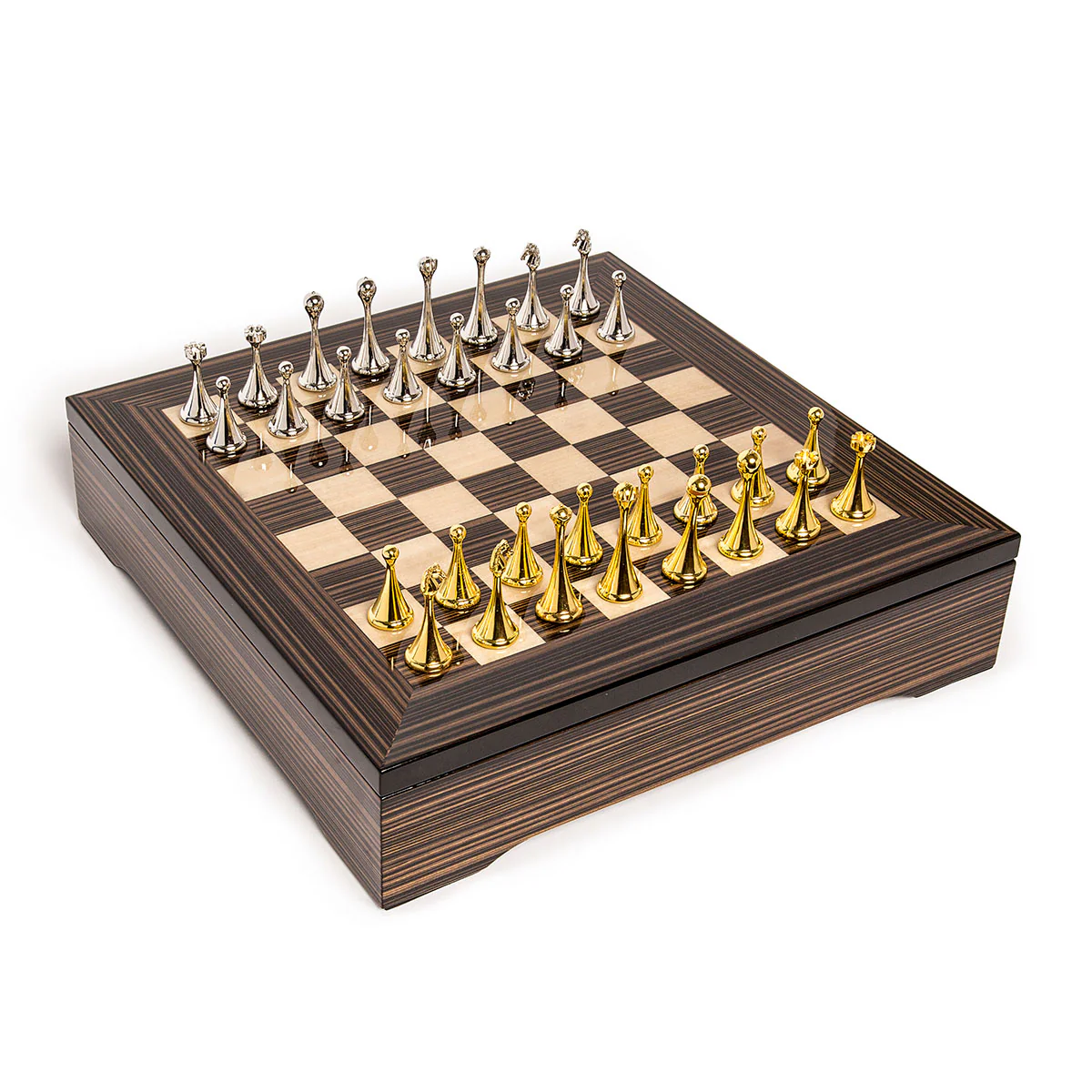 Brouk & Co Classic Chessboard - Image 7