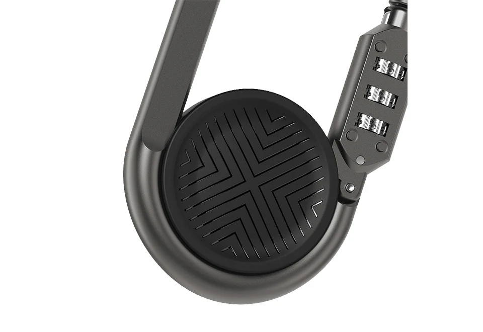 Carabiner AirTag Combination Lock - Image 12