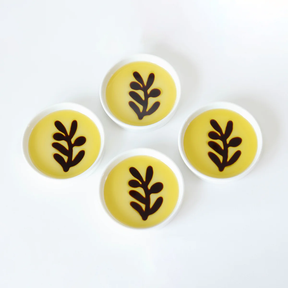 Charcuterie Board and 4-Piece Individual Dipping Set - Image 2