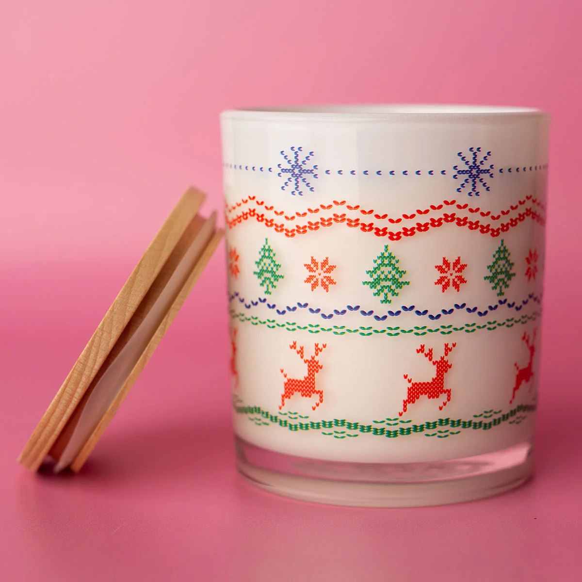 Christmas Printed Candle - Ugly Sweater Wrap - Image 2