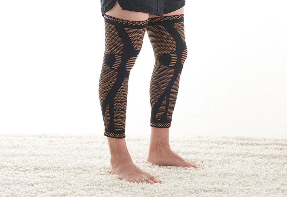 Copper Infused Full Leg Compression Sleeves by Sharper Image (Set of 2) - Image 6
