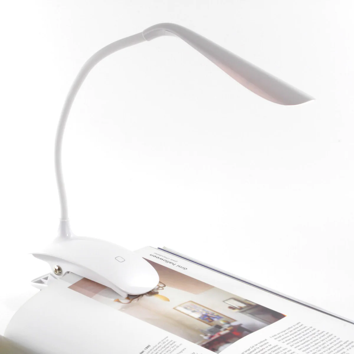 Cordless Clip-On Lamp - Image 4