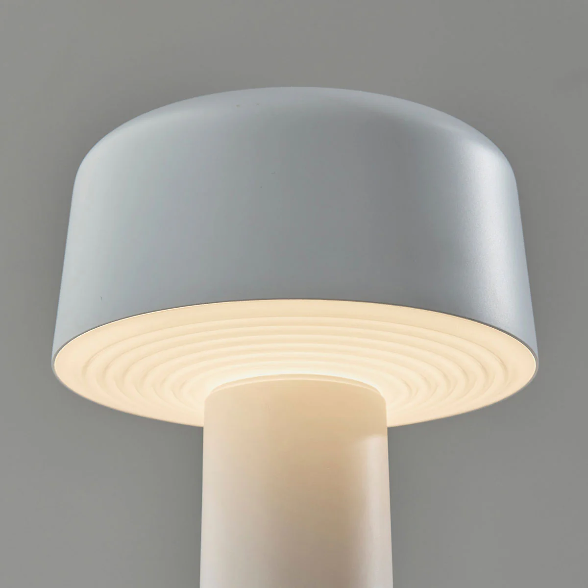 Cordless Indoor/Outdoor LED Diffused Light  Table Lamp - Image 5