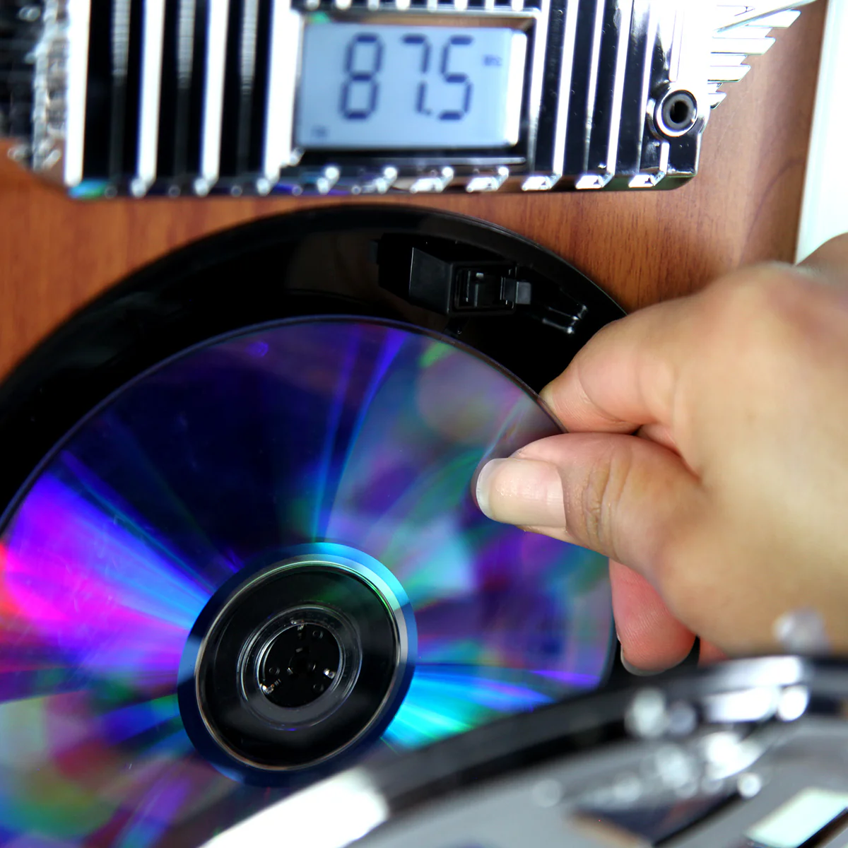 Desktop CD and Bluetooth Jukebox - Image 11