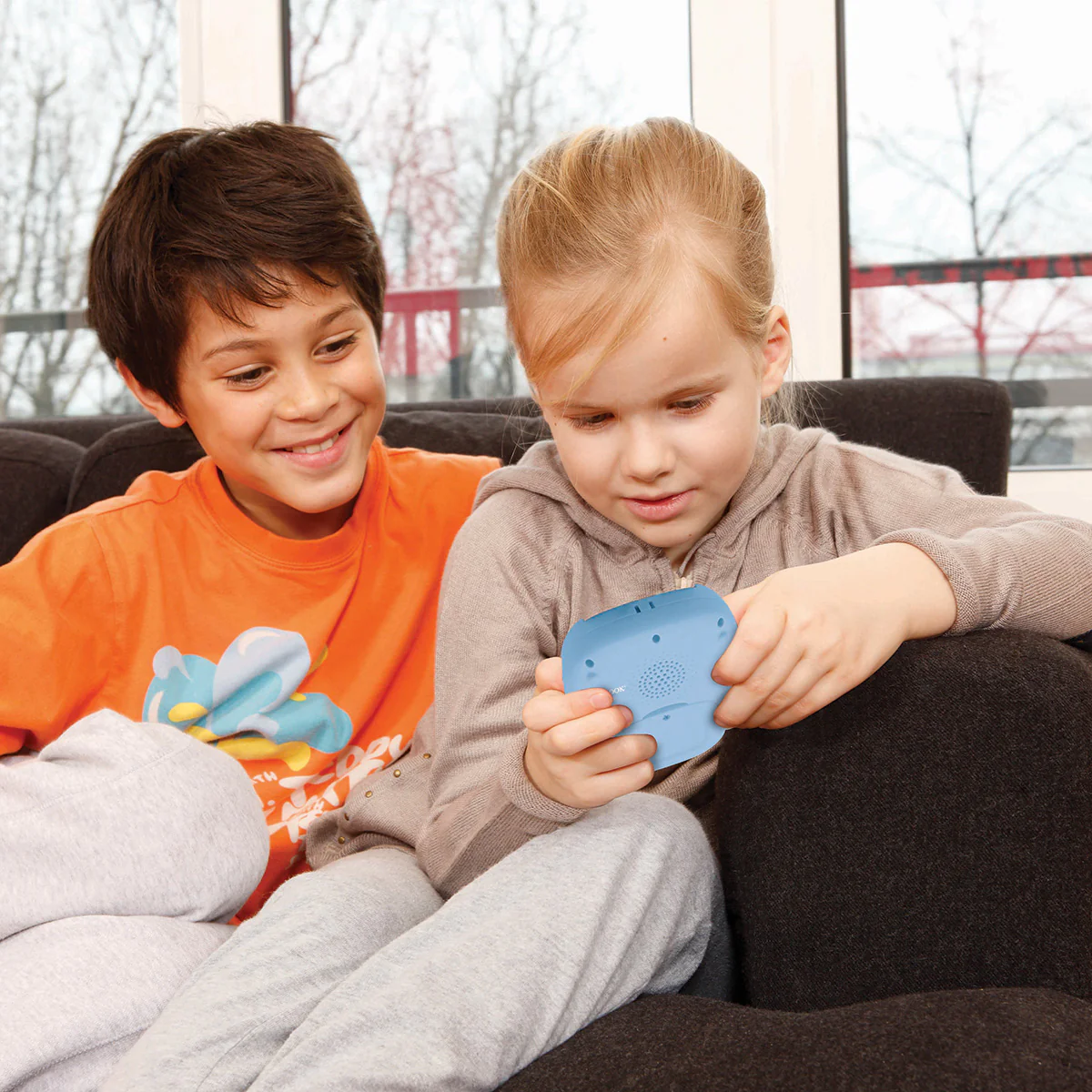 Disney Frozen Bilingual Interactive Card Reader - Image 3