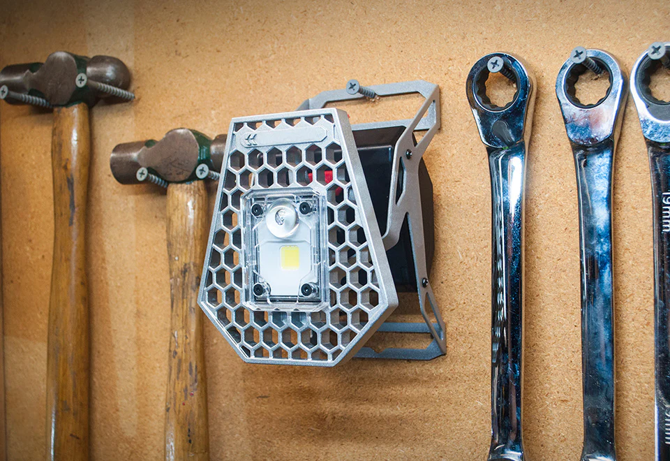 Durable Mobile Task Light - Image 3