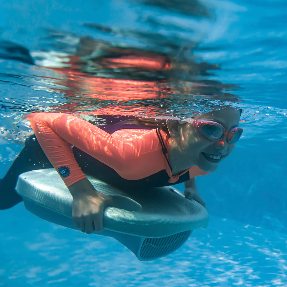 Electric Swimming Kickboard - Image 3