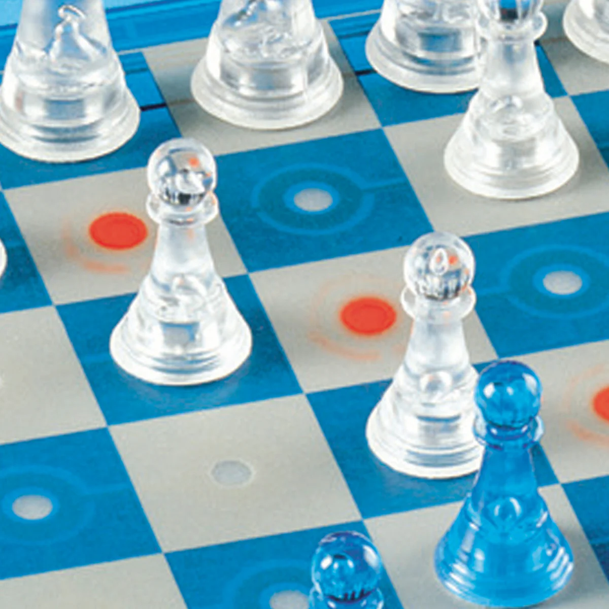 Electronic Lighted Chess - Image 4