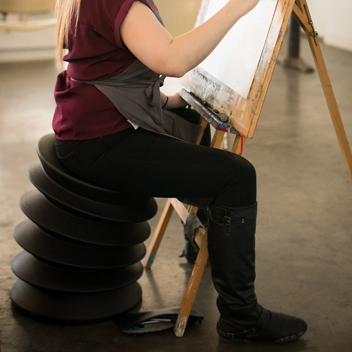 Ergonomic Office Stool - Image 4