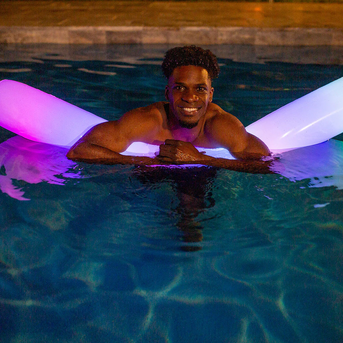 Giant LED Pool Noodle - Image 3