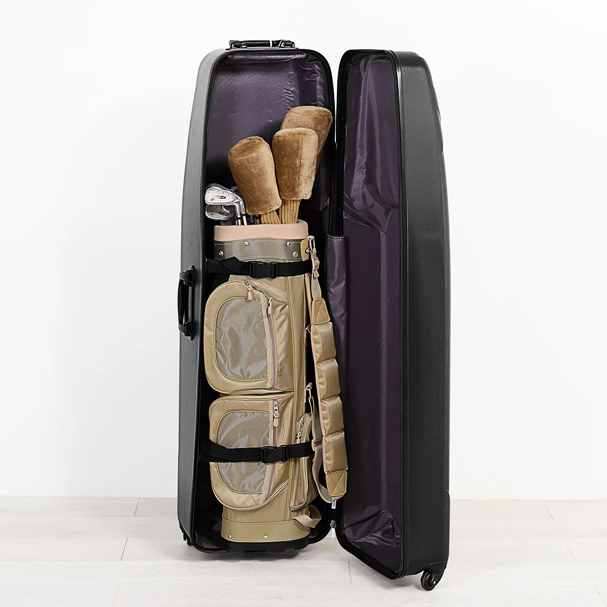 Hard Sided Golf Travel Case with Wheels - Image 3