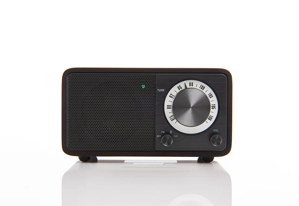 Iconic Tabletop Radio and Bluetooth Speaker - Image 6