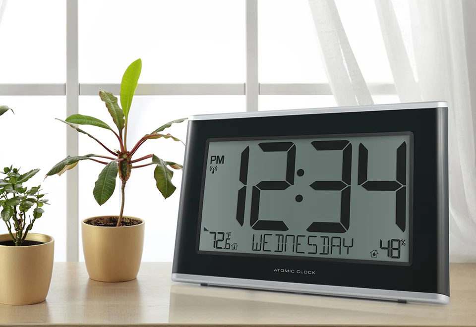 Jumbo Display Atomic Clock - Image 2