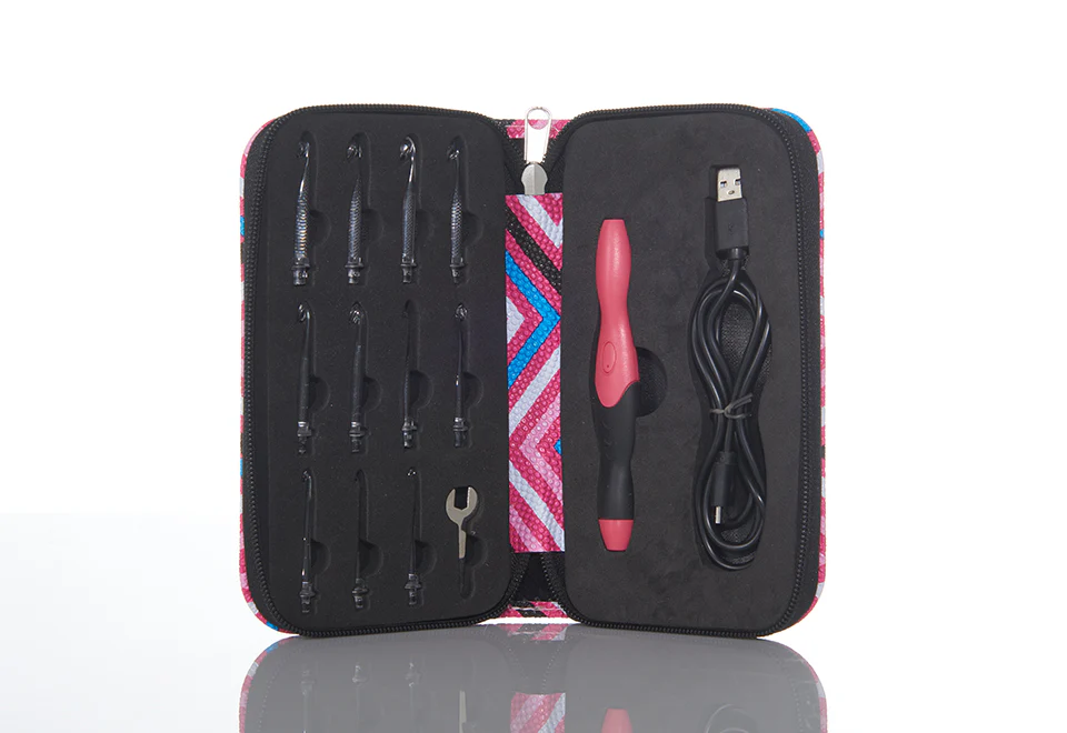 LED Crochet Hooks with Interchangeable Heads - Image 2