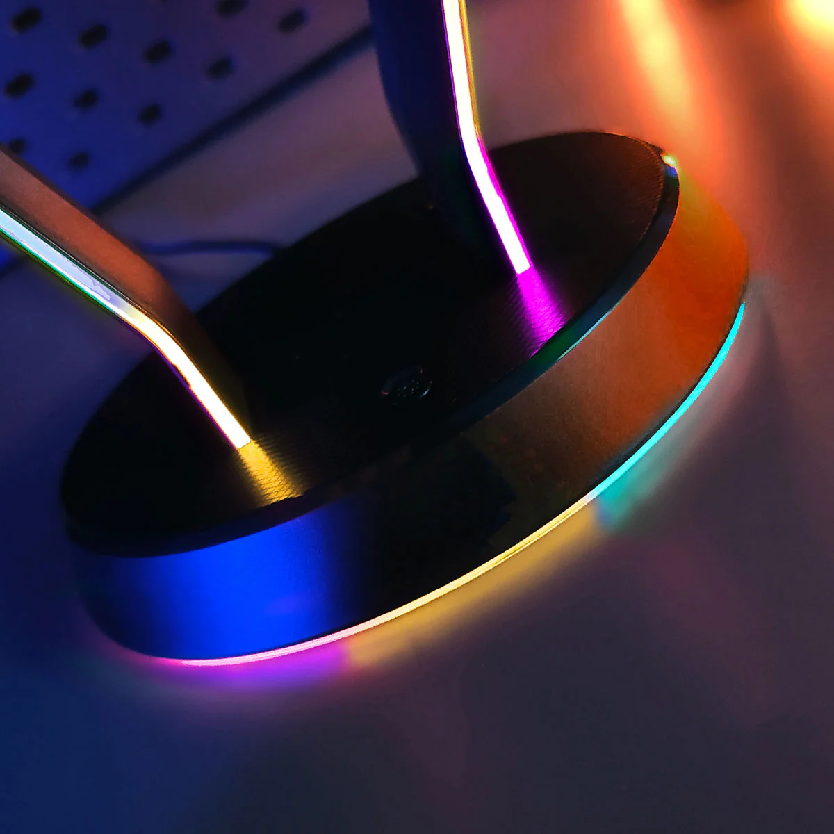LED Gaming Headset with Stand and Microphone - Image 3