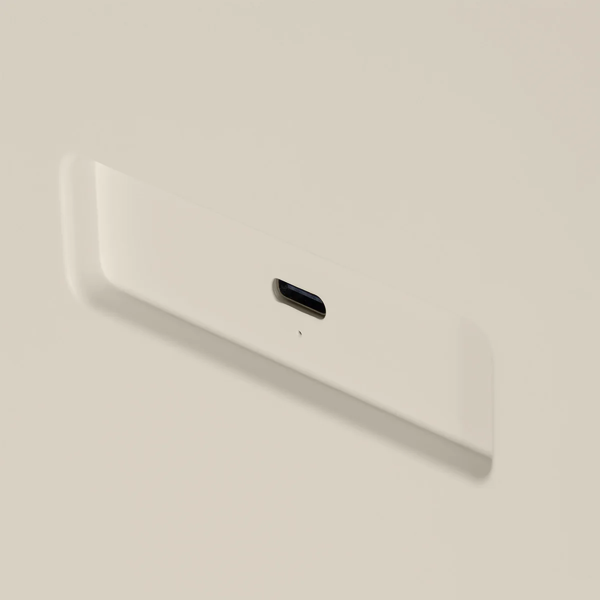 LED Scalloped Hollywood Mirror - Image 23