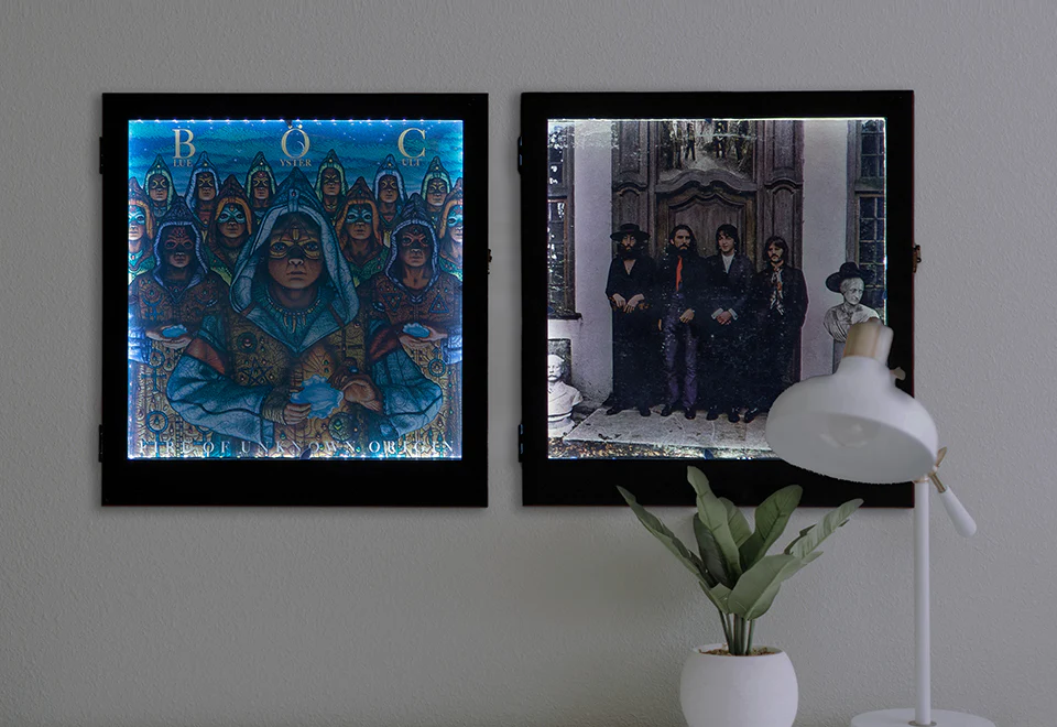 Lighted Album Cover Frame - Image 4