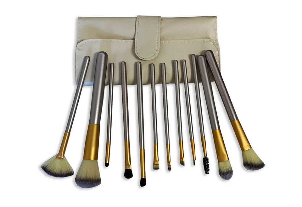 Make Up Brush Cleaner With Brush Set - Image 3
