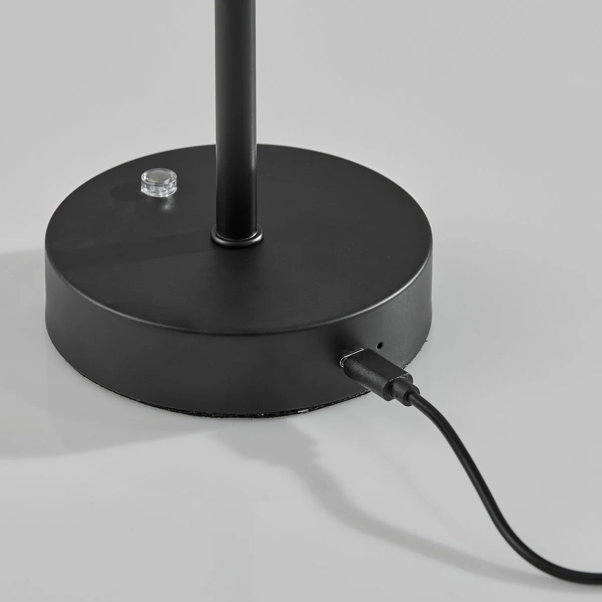 Metal Finish Indoor/Outdoor Cordless LED Table Lamp - Image 9