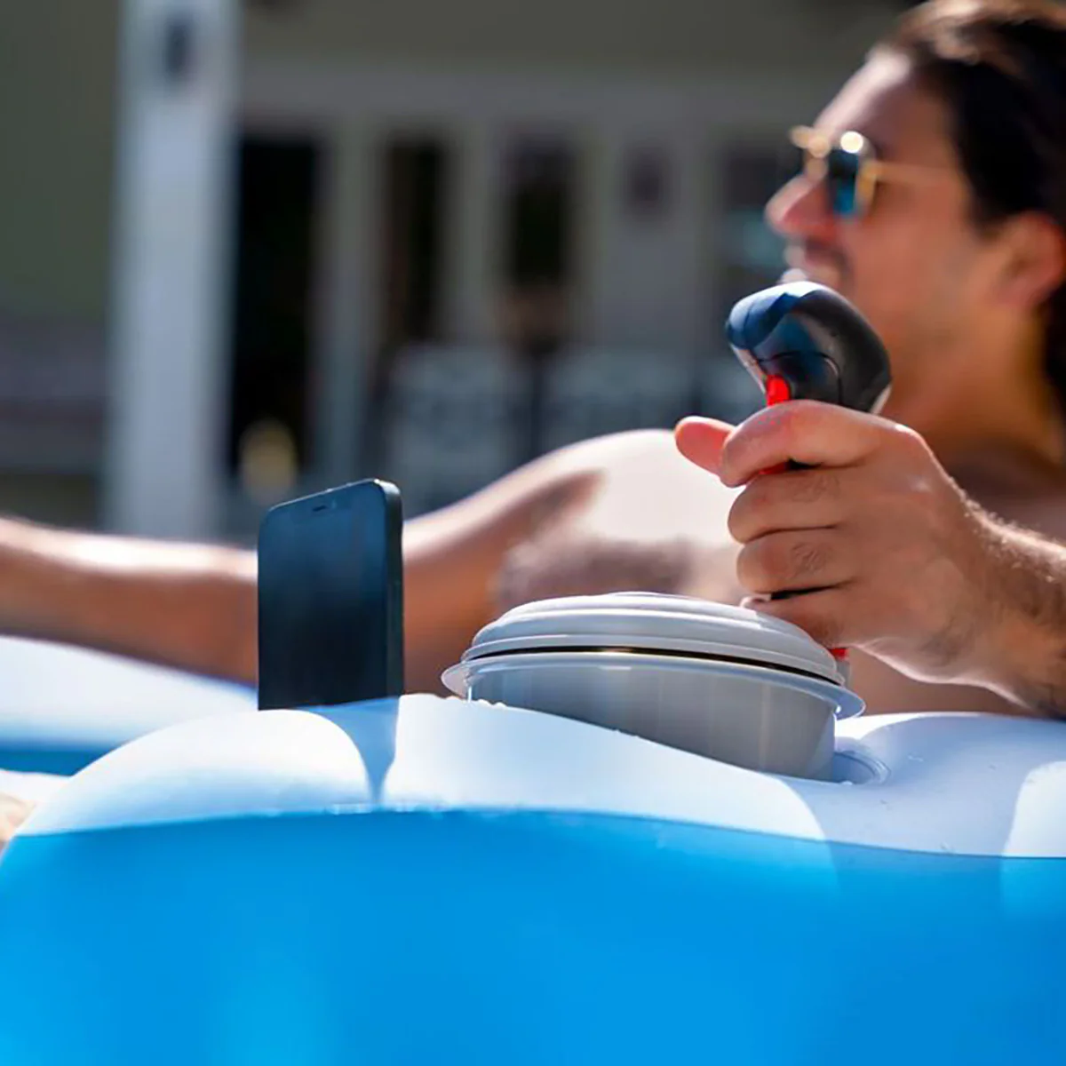 Motorized Pool Lounger - Image 3