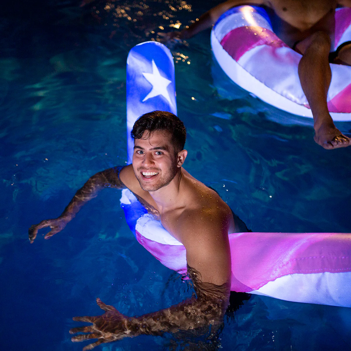 Patriotic Giant LED Noodle - Image 4