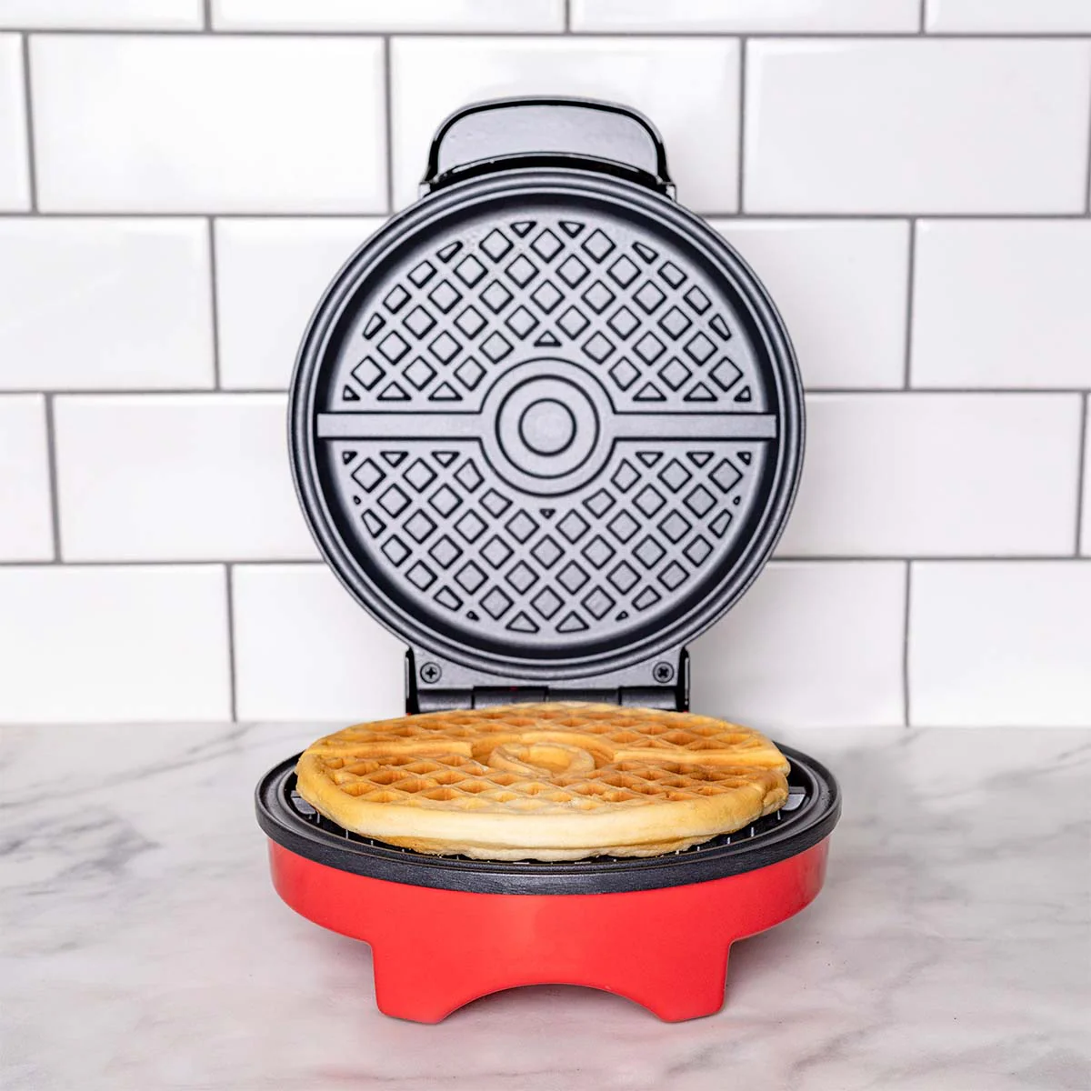Pokémon Poké Ball Round Waffle Maker - Image 2