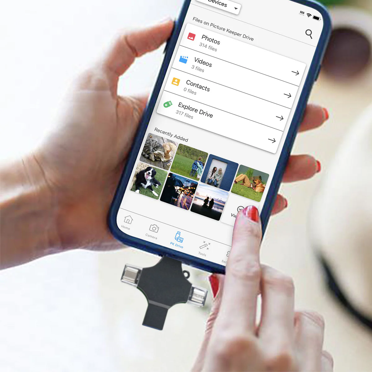 Portable Smartphone Photo Vault - Image 12