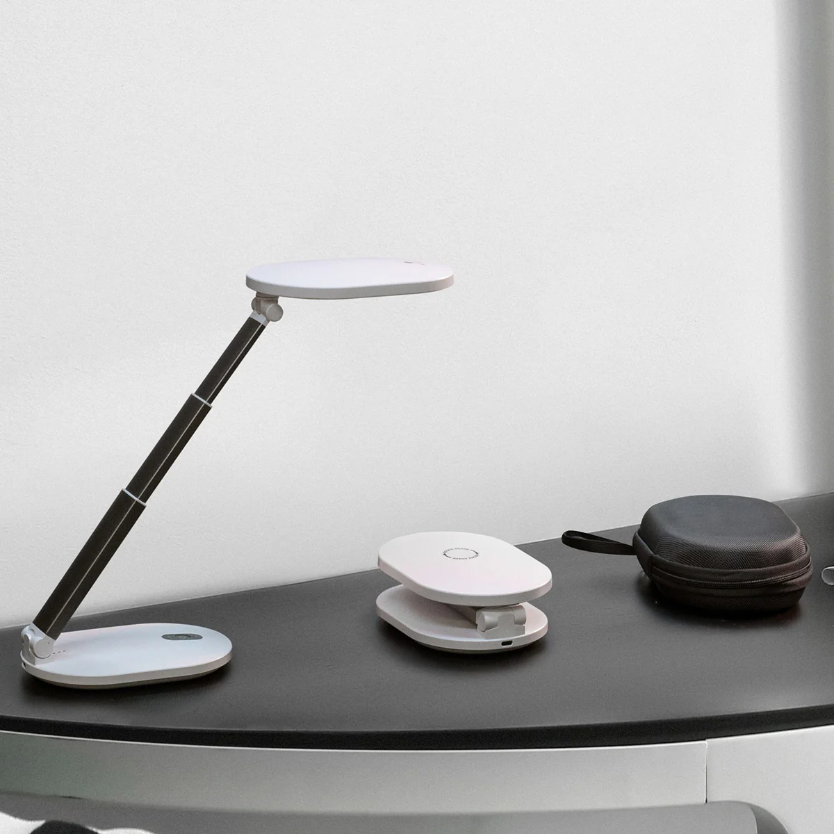 Rechargeable LED Tabletop Lamp - Image 8
