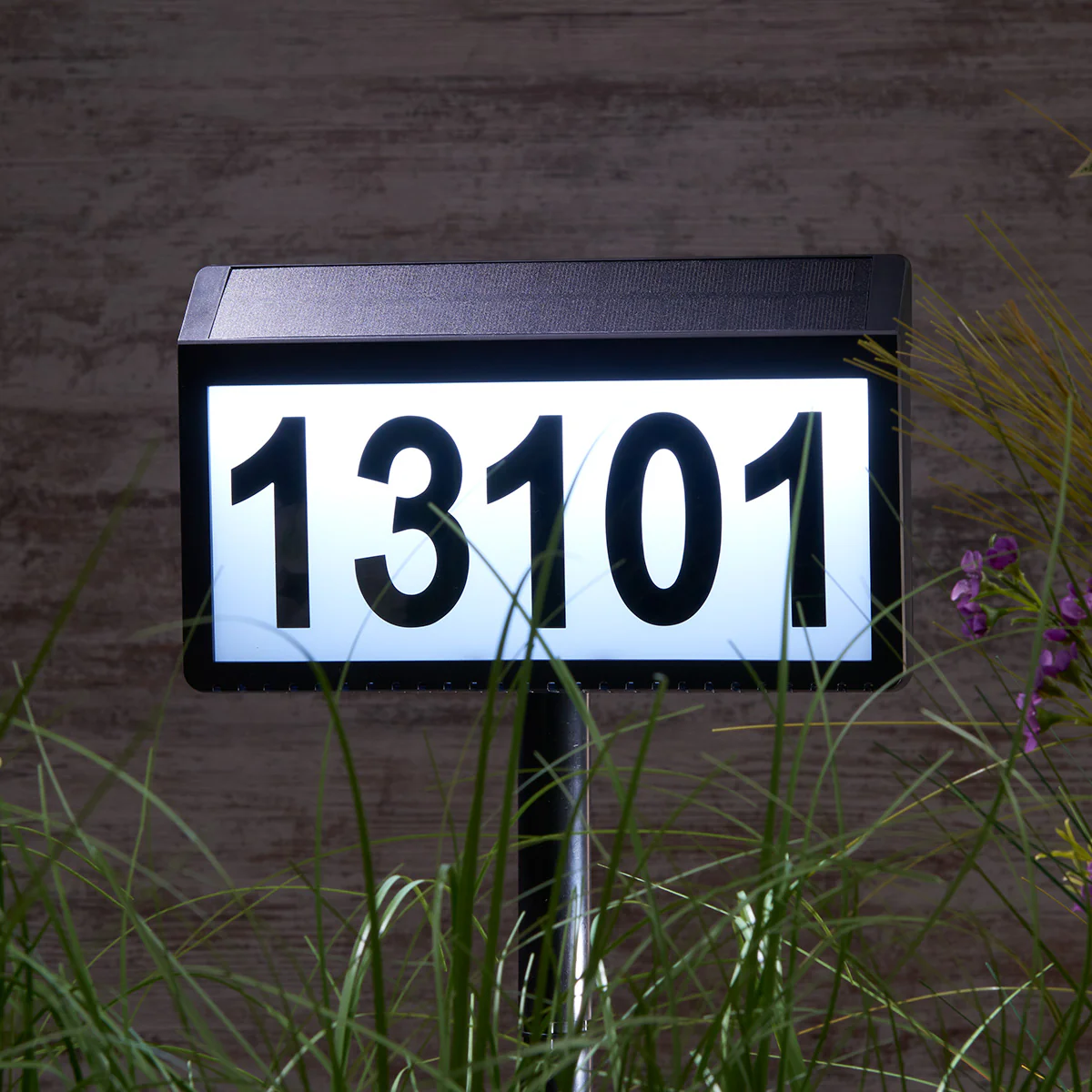 Solar Powered Address Sign - Image 15