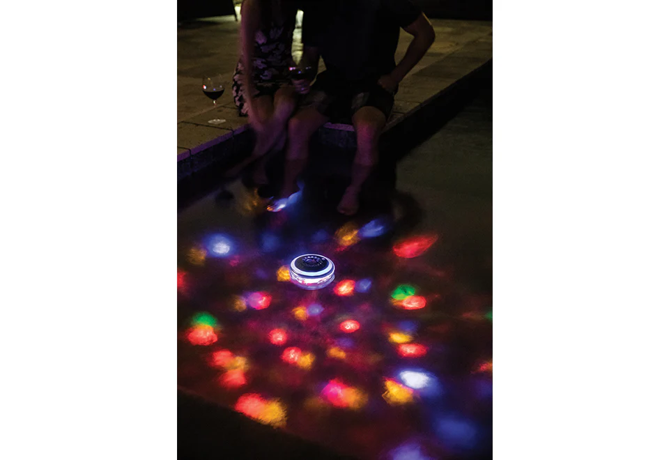 Solar Powered Underwater Light Show - Image 3