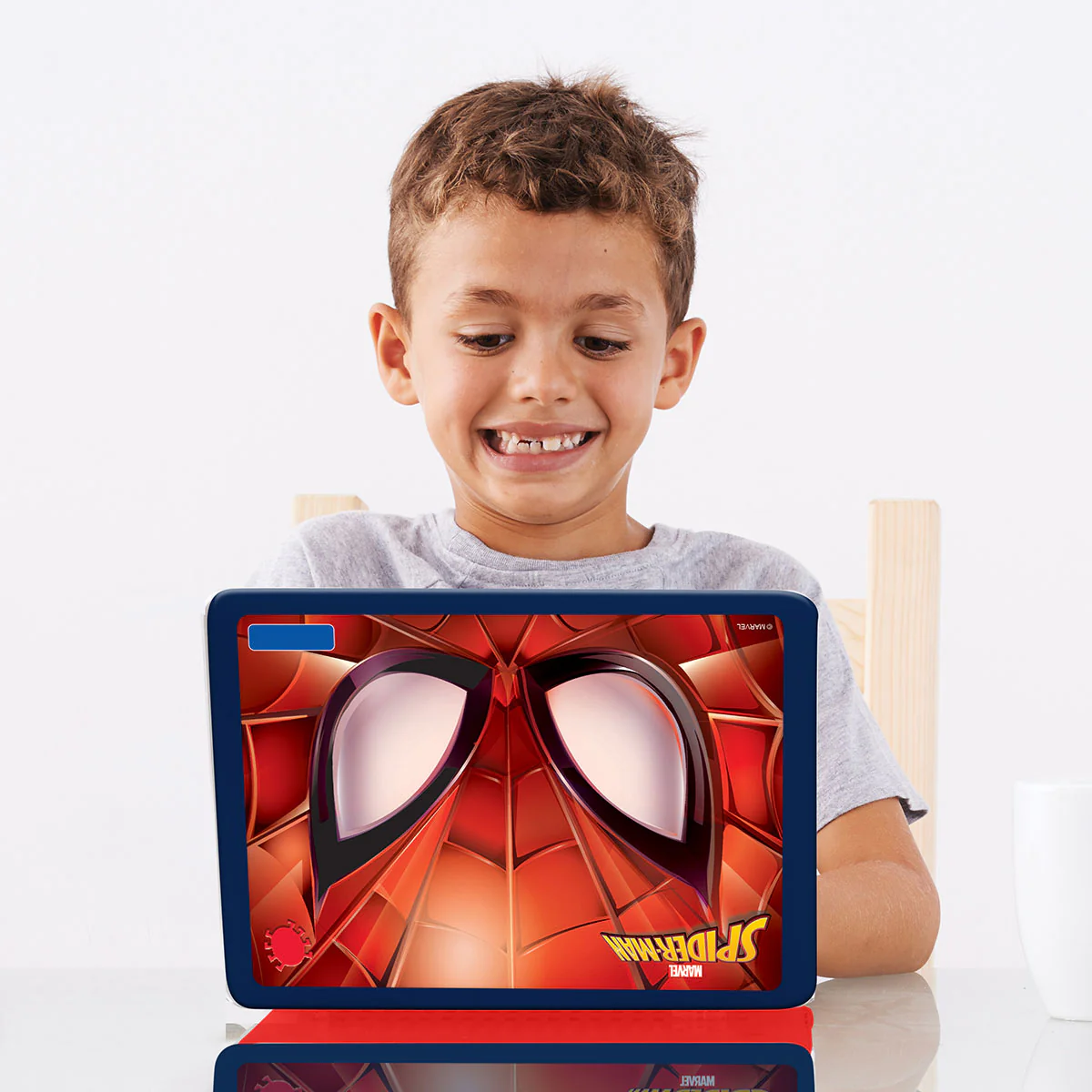 Spider-Man Bilingual Talking Educational Laptop - Image 7