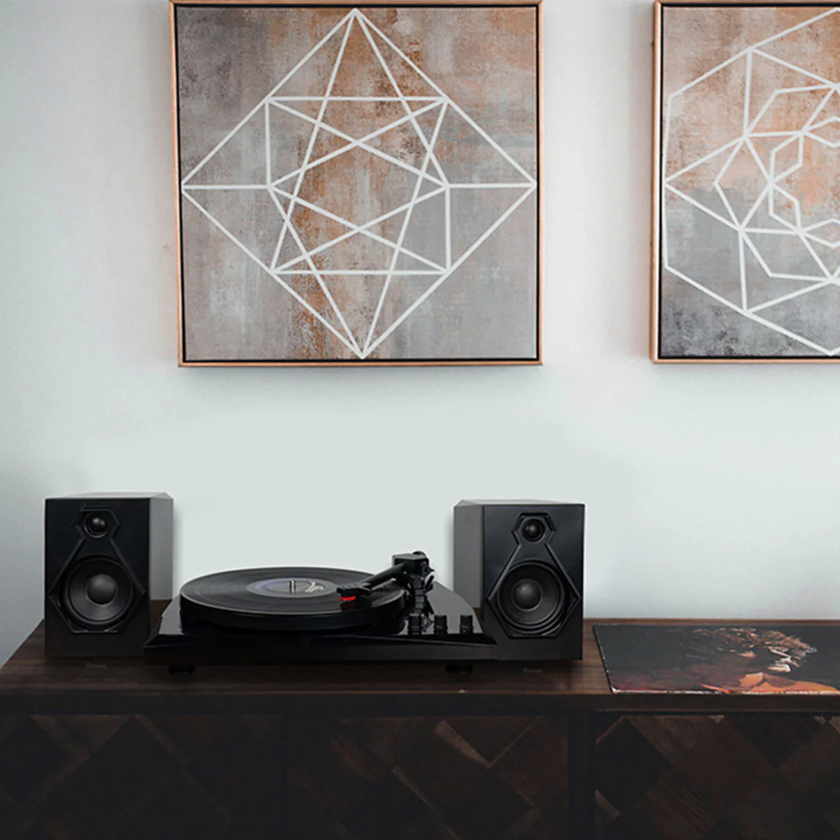 Stereo Turntable System with Speakers - Image 11