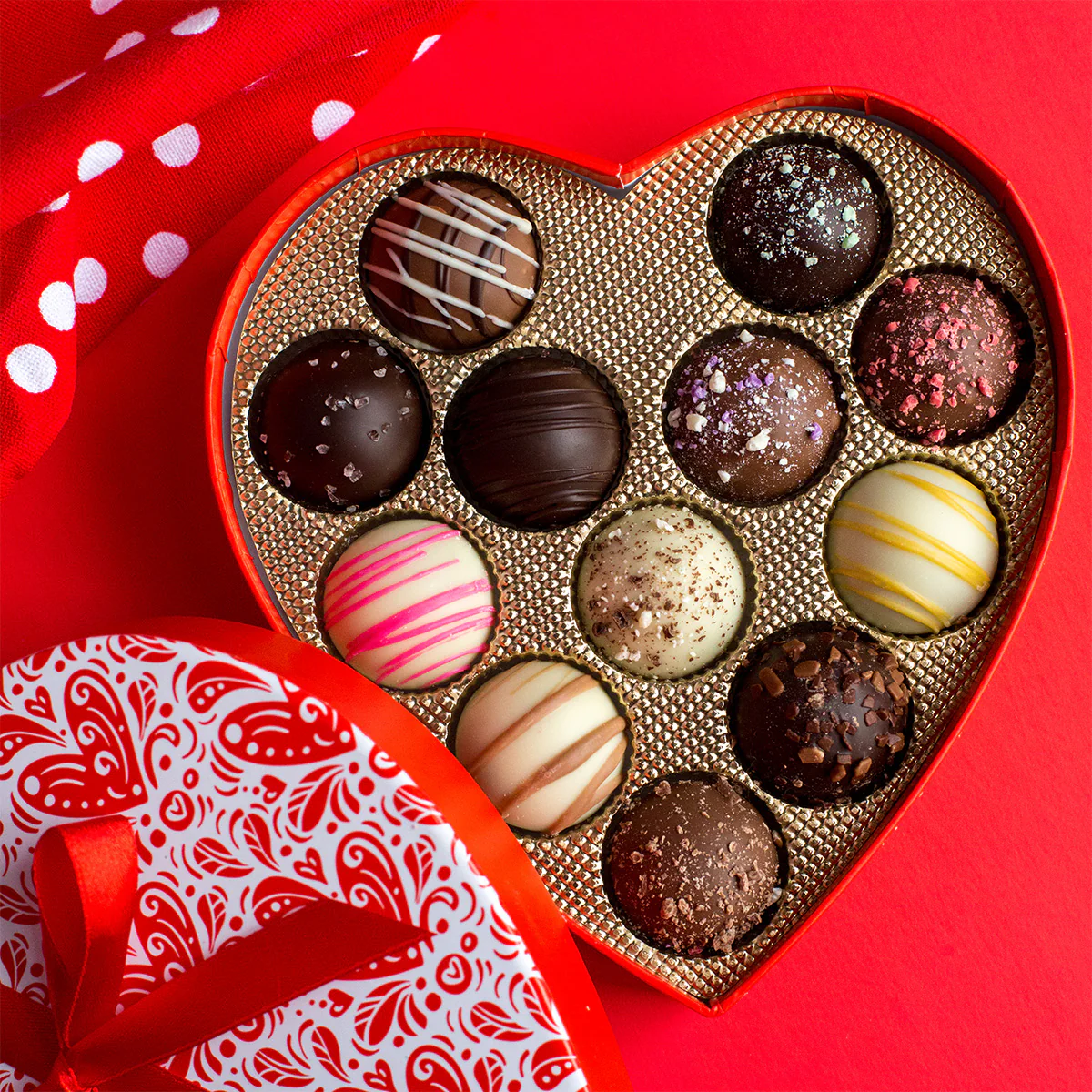 Sugar Plum Valentine's Day Heart 12 Truffles - Image 3
